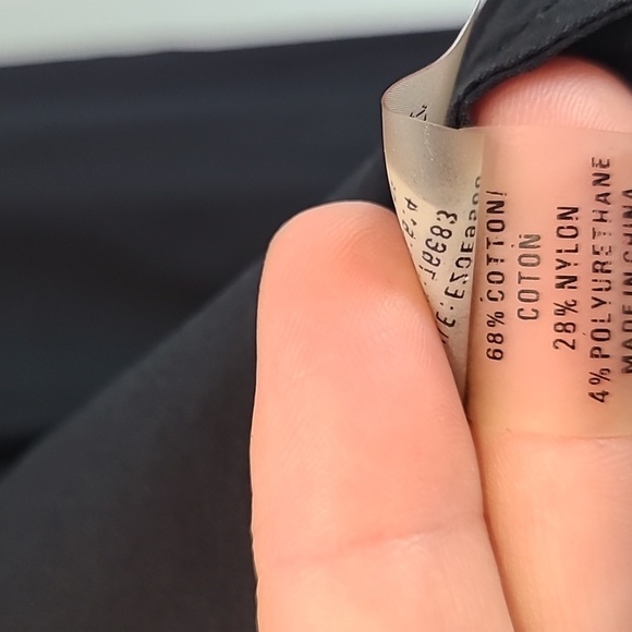 Elie Tahari Fitted Blouse Ruffle Front Button Down Casual Office Stretch - Picture 6 of 6